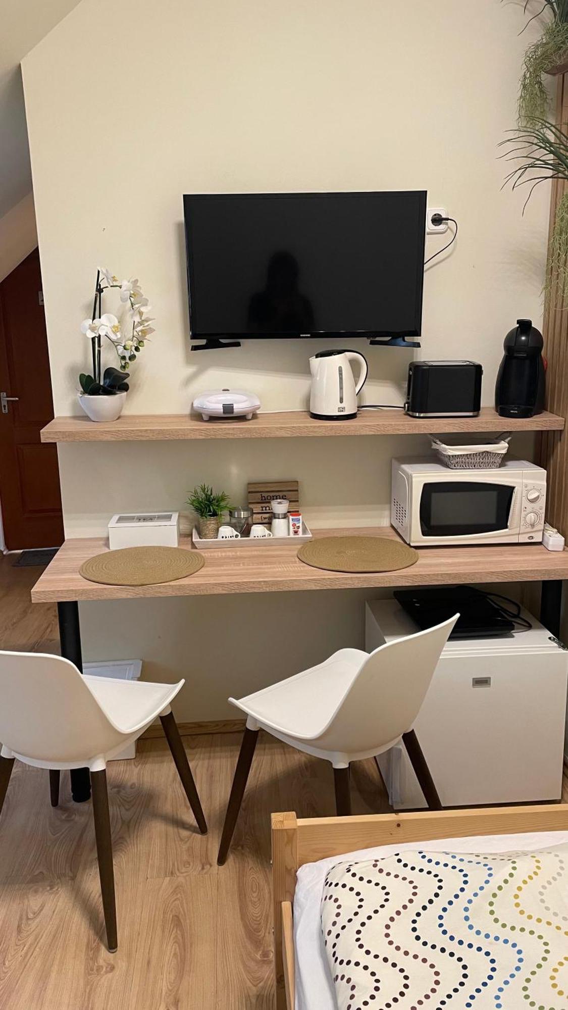 Apartmán Takacs Vendeghaz 2 Šoproň Exteriér fotografie